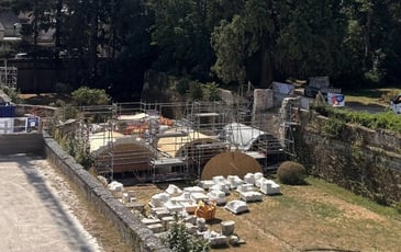 Visite du chantier des douves de Châteauneuf