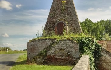 Visites guidées du four de la tuilerie à Guilly