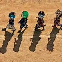 Laudato Si', Exposition de photographies de Yann Arthus-Bertrand