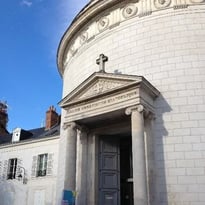 Visite du temple d'Orléans