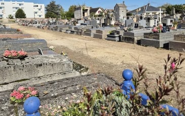 Visite du cimetière du Bourg