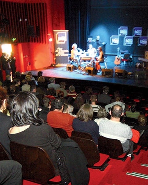 Maison Des Arts Et De La Musique (mam)